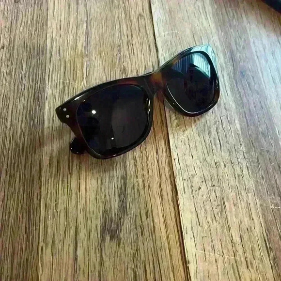 Little Marc Jacob’s sunglasses - Picture 3 of 5